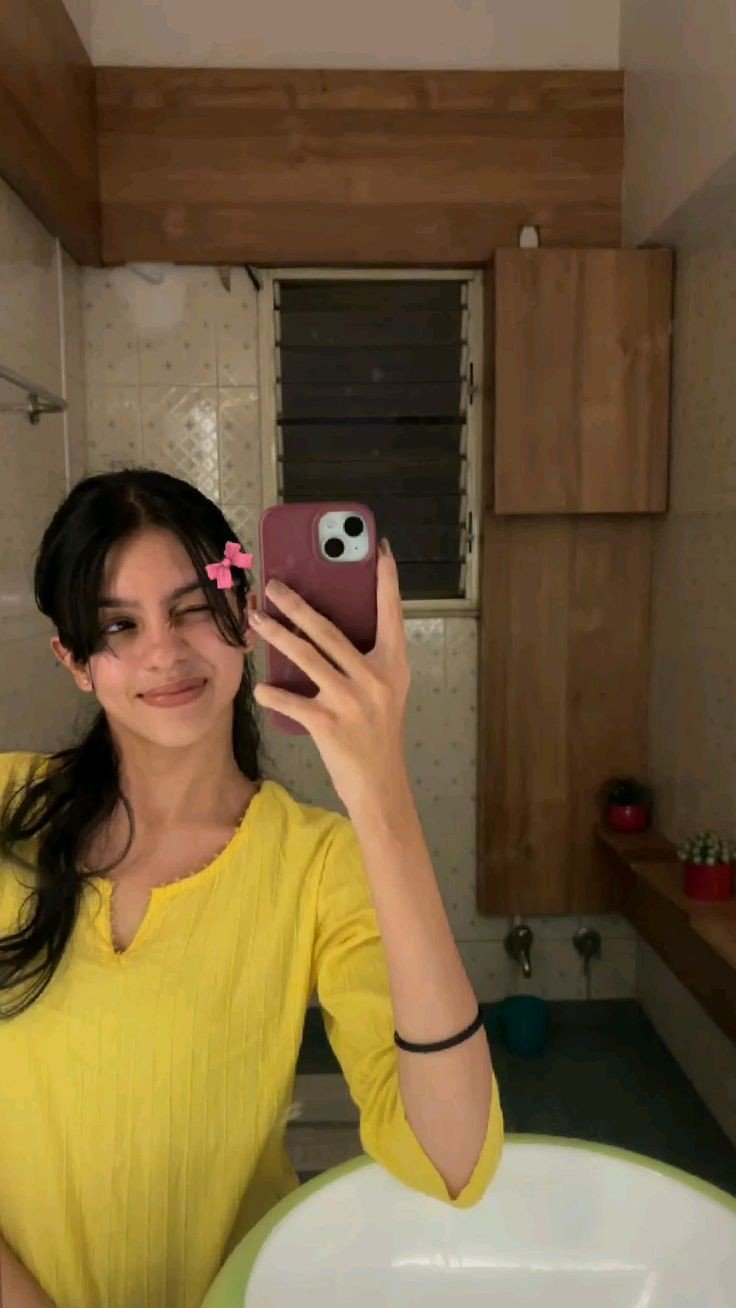 Instagram-Model-Girl-DP