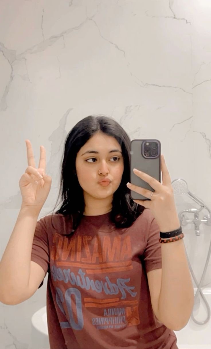 Natural-Beauty-Girl-Photo