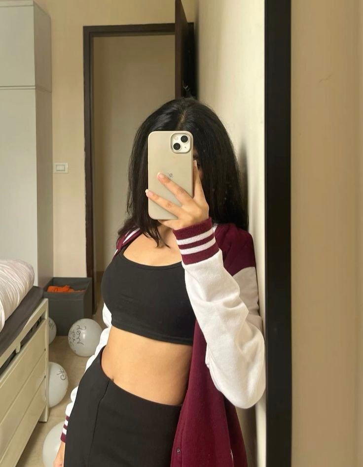 Perfect-Girls-Profile-Pic