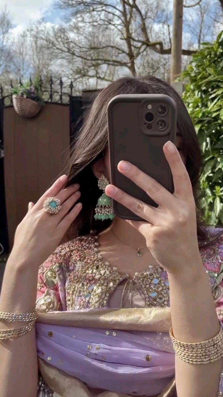 artistic-hidden-face-dp