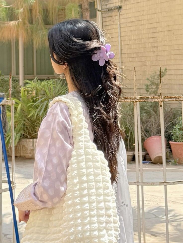 attitude-whatsapp-dp-for-girls