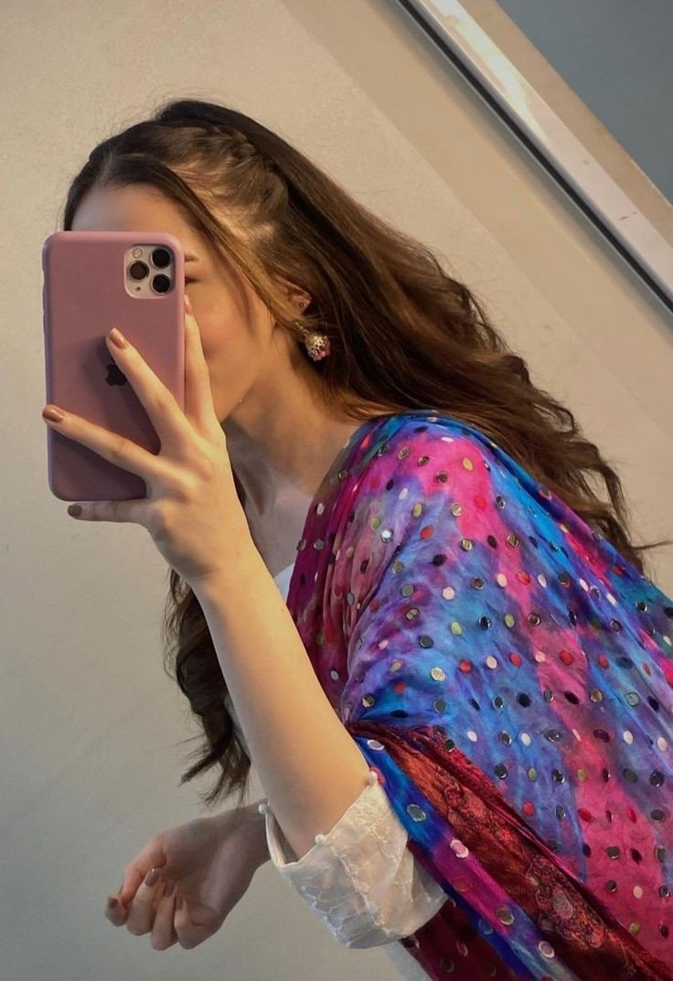 beautiful-hidden-face-girl-dp