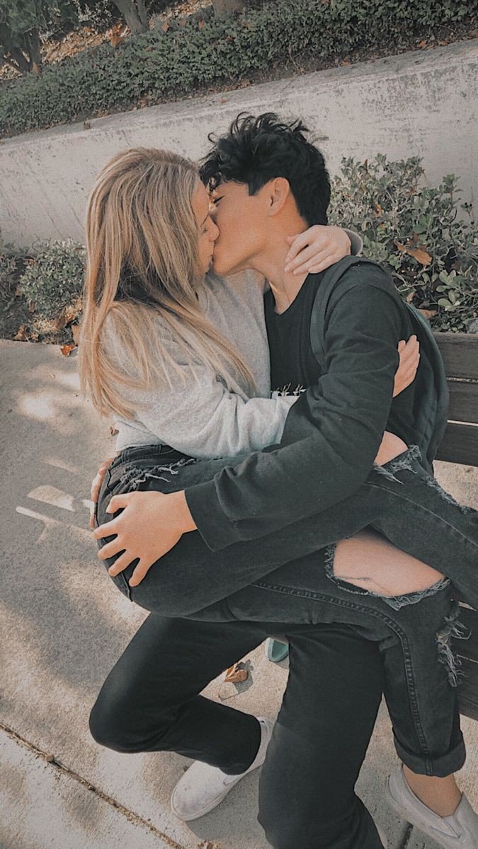 best-couple-dp-for-instagram-for-girl