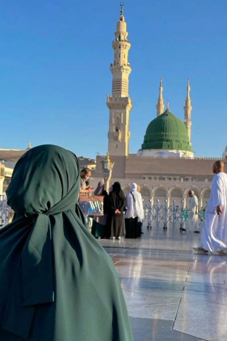 black-hijab-girl-dp-hidden-face