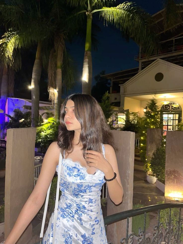 cartoon-instagram-girls-dp