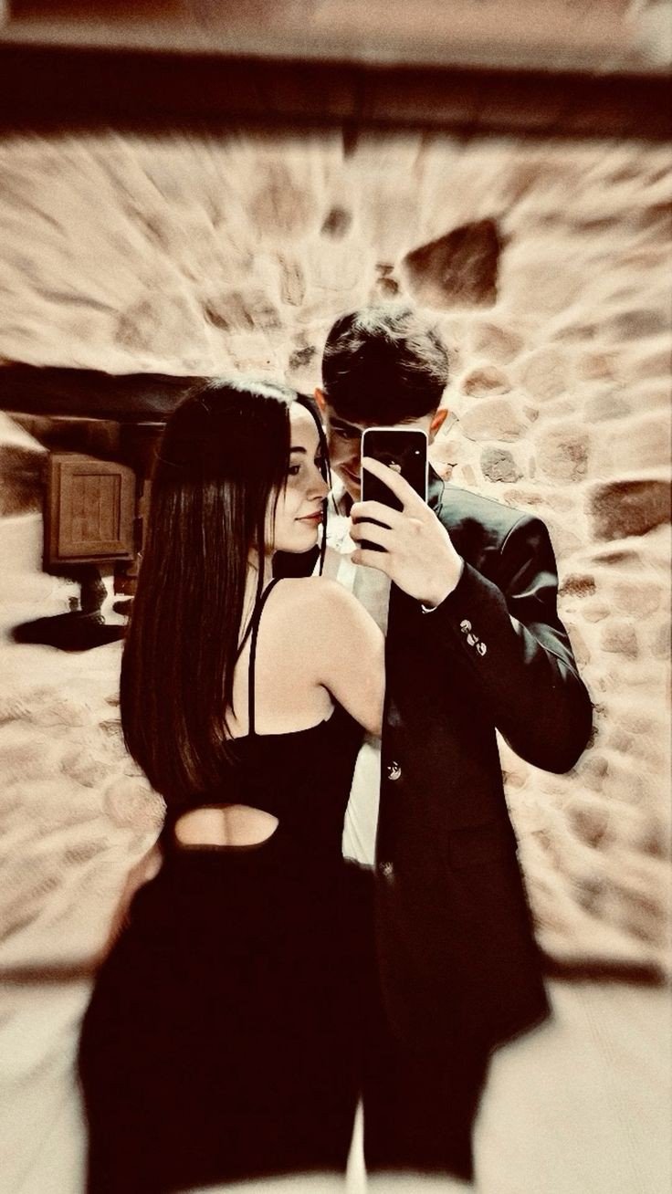 couple-dp-for-instagram-aesthetic-boy-and-girl-download