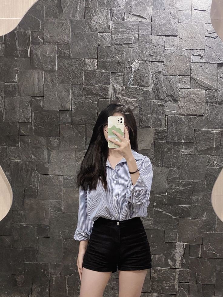 cute-instagram-dp-for-girls-stylish