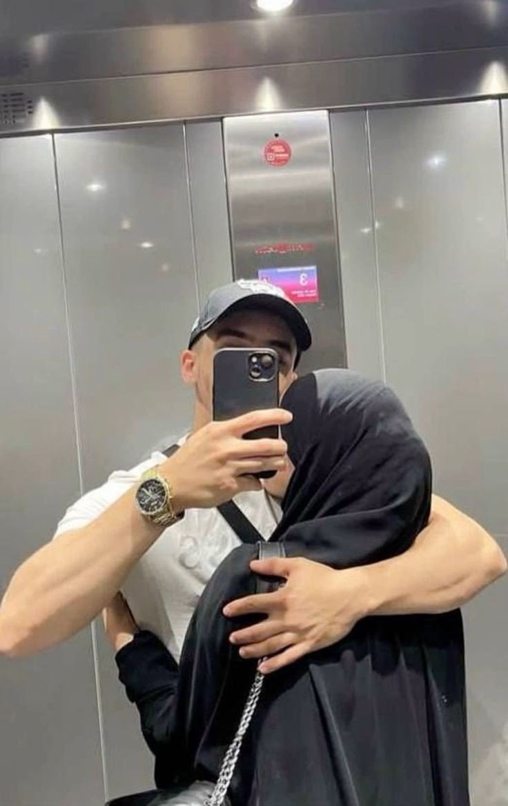 cute-islamic-couple-dp