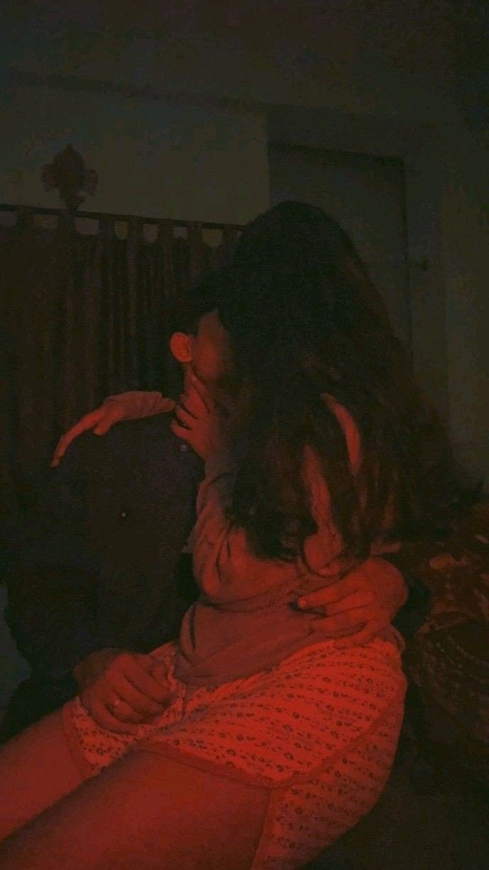 dpz-pinterest-cool-couple-instagram-cute-couple-dp