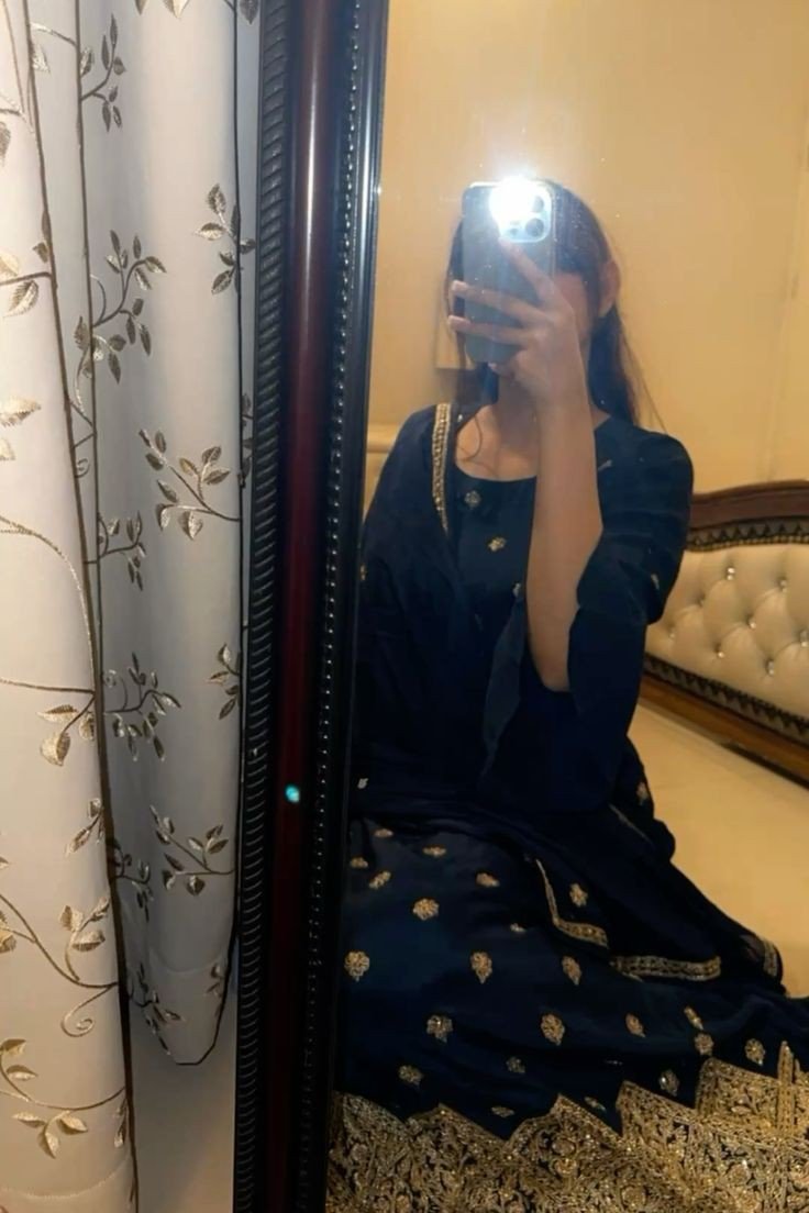 hidden-face-girls-dpz