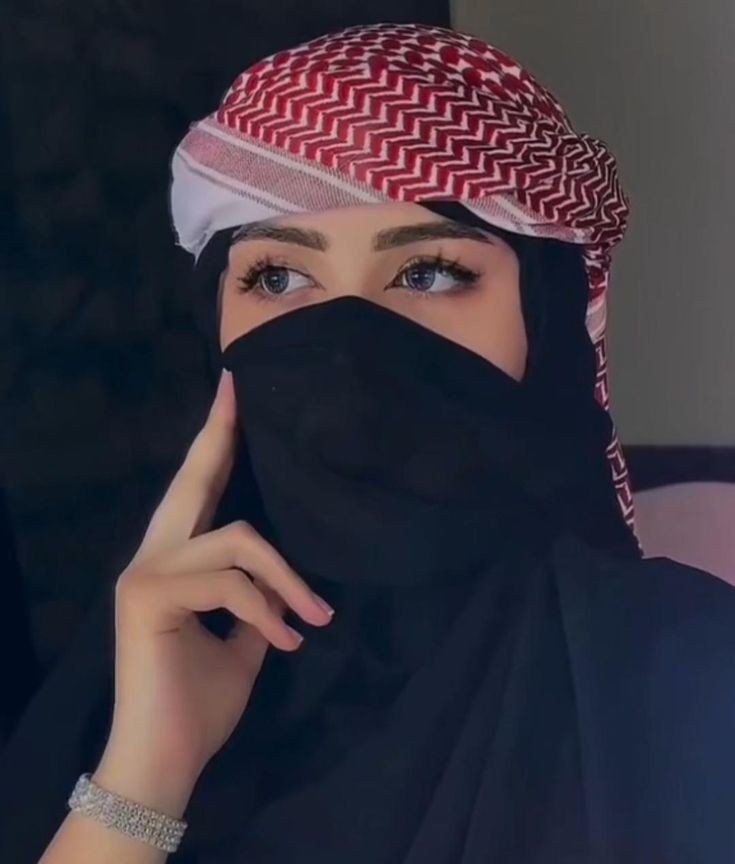 hidden-face-hijab-girl-dp