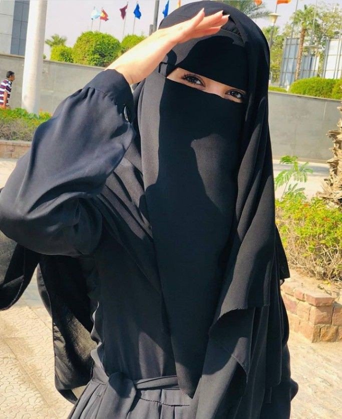 hidden-face-islamic-couple-dp