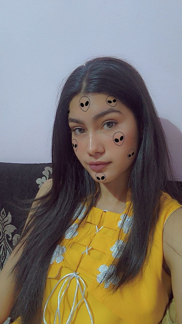 hide-face-girl-pic-age-