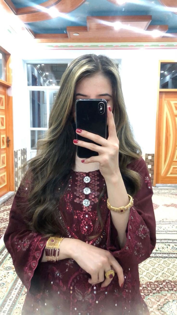 stylish-hidden-face-dpz-image-for-girls