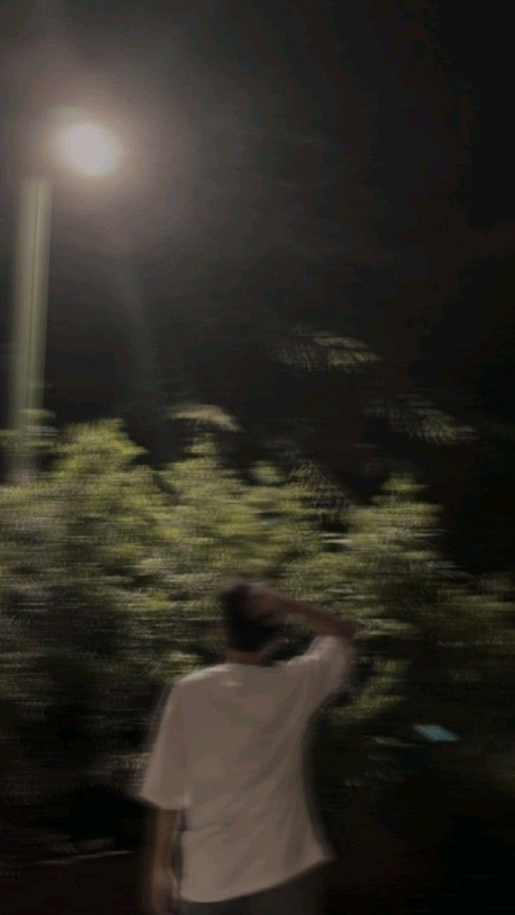 aesthetic-dp-anime-girl-for-instagram