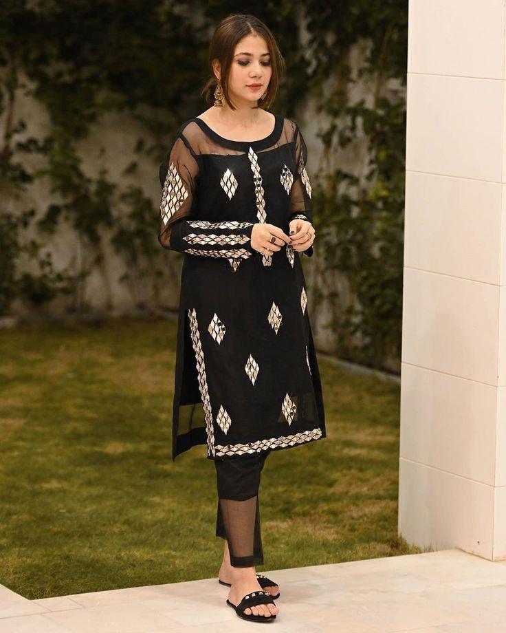 beautiful-tamil-girl-photo-dp-instagram