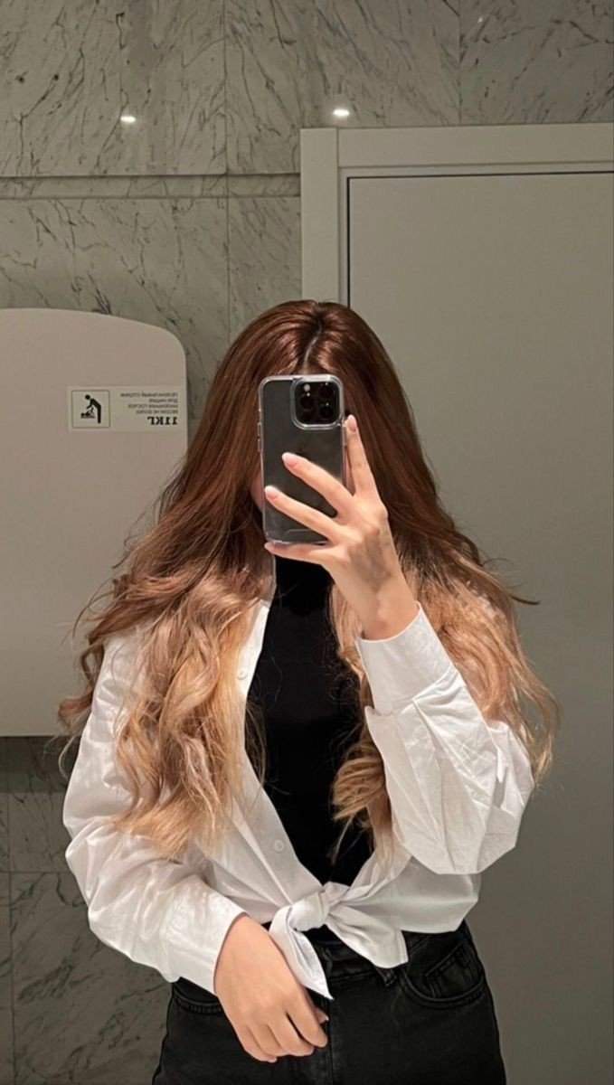 boy-mirror-selfie-dp-for-instagram