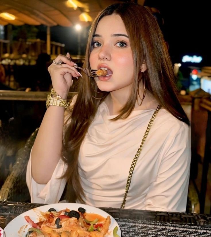 girl-photo-dp-comment