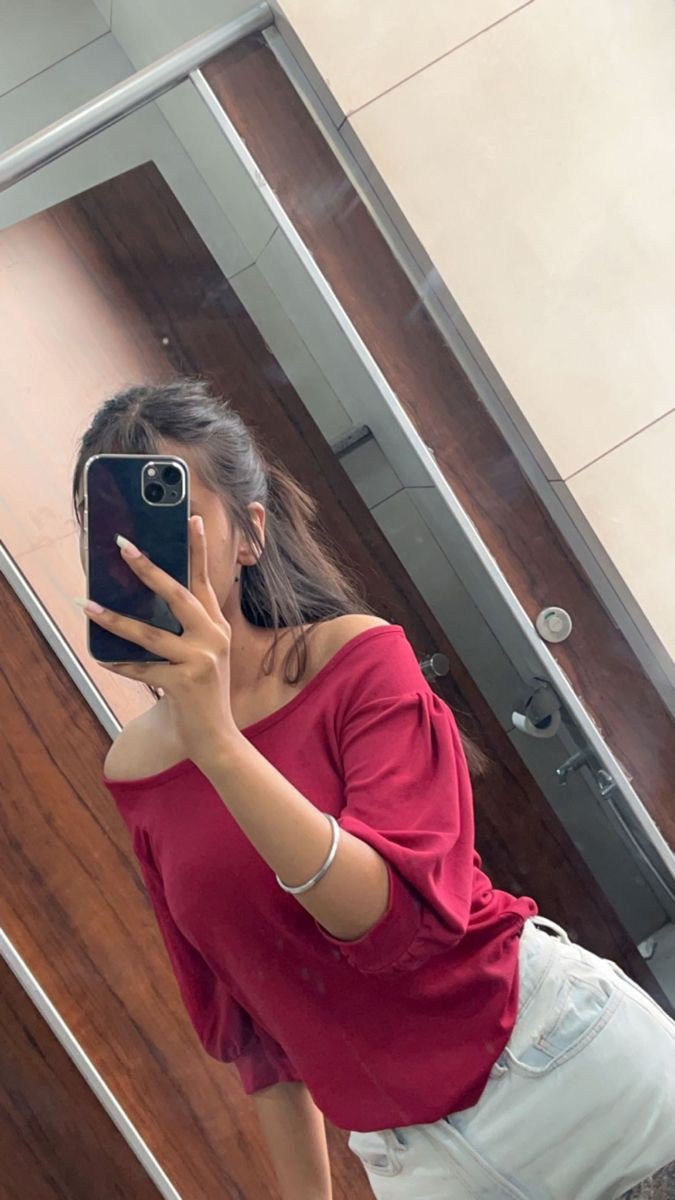 mirror-selfie-dp-boy-cartoon