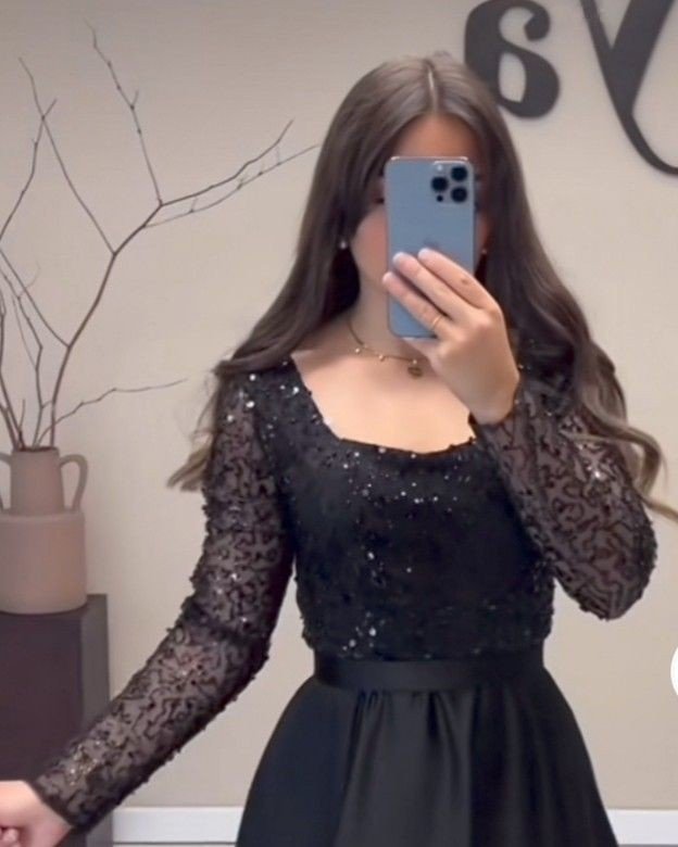 mirror-selfie-dp-for-instagram-girl-aesthetic