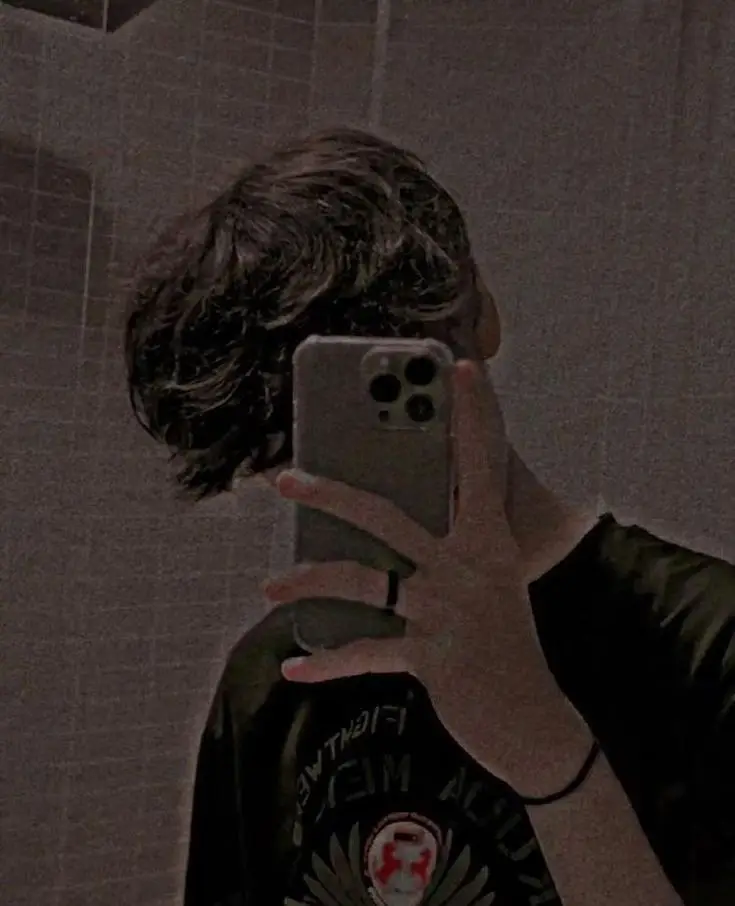 aesthetic-sad-boy-dp