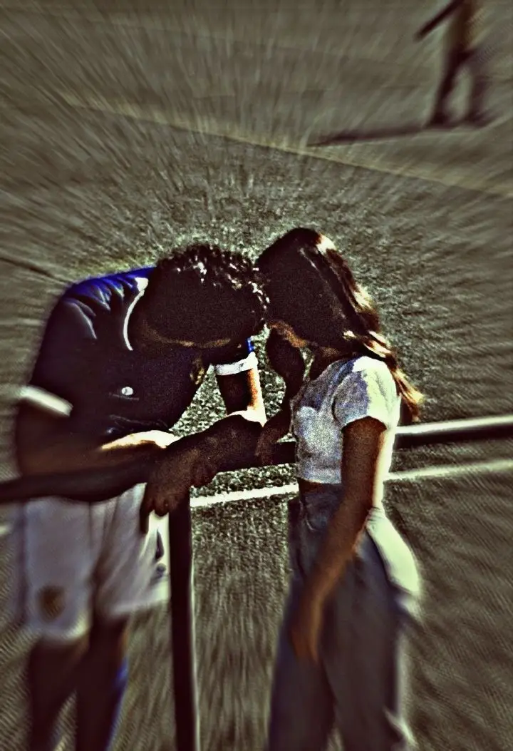 beautiful-profile-love-dp-black