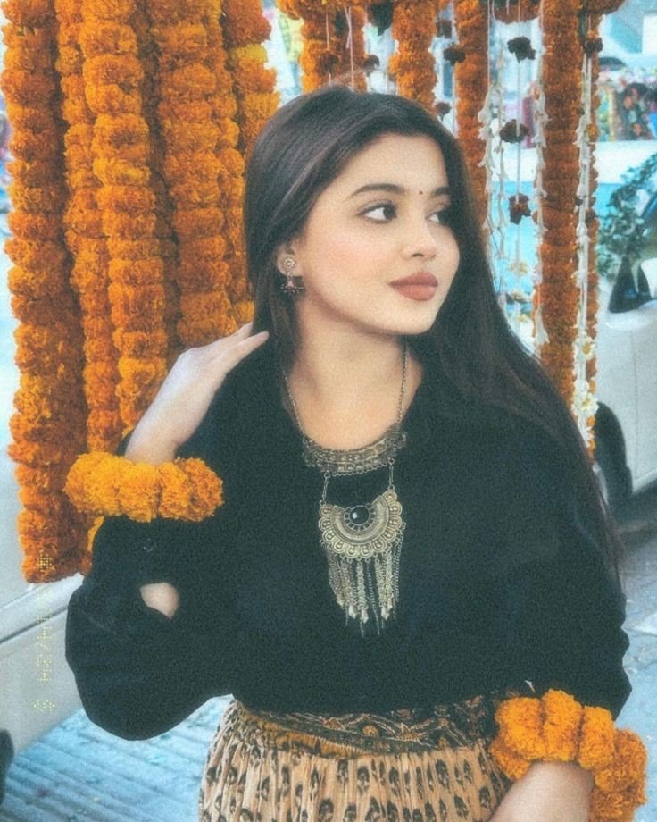 best-dp-for-whatsapp-for-girls-attitude