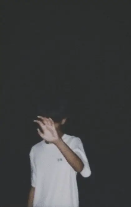 crying-sad-boy-dp-anime