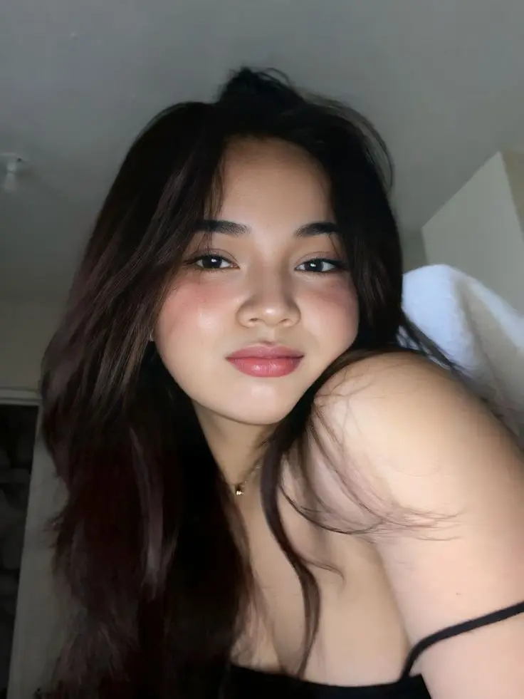 cute-simple-girl-picture