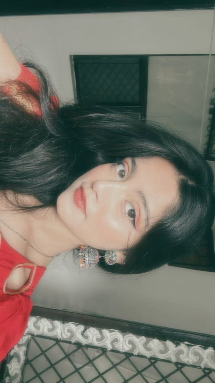 desi girl pic aesthetic
