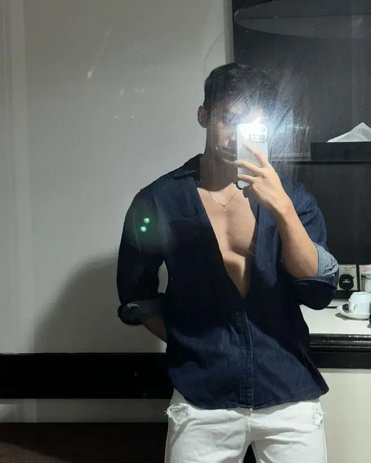 handsome-attitude-boys-dp