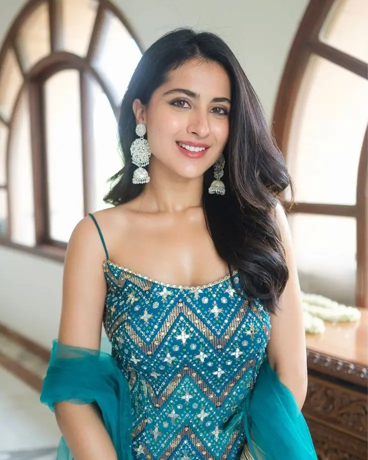 ladki-ki-photo-bataiye