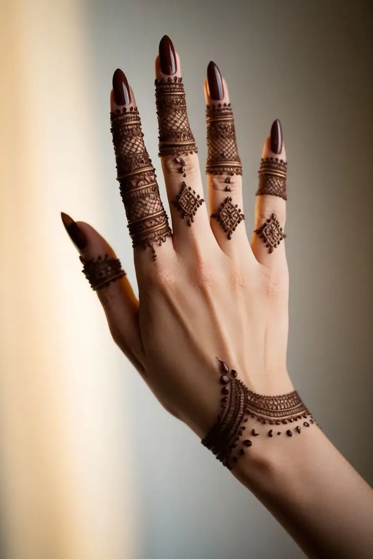 new-back-hand-mehndi-design