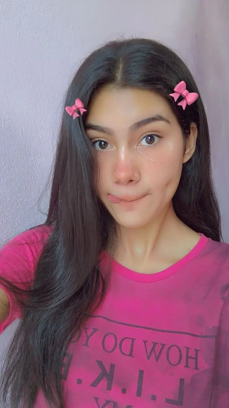 real-simple-girl-image-for-dp