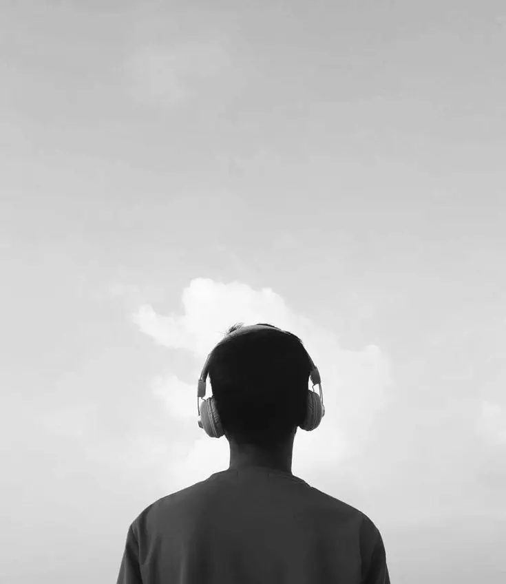 sad-alone-boy-dp-anime