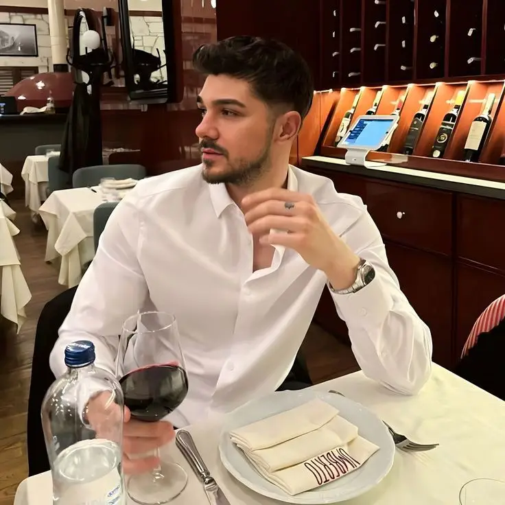 stylish-attitude-boys-dp-for-instagram