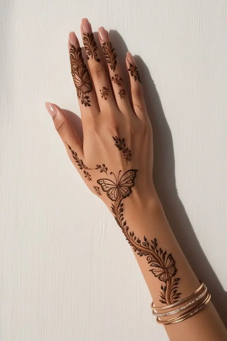 stylish-back-hand-mehndi-design-dulhan