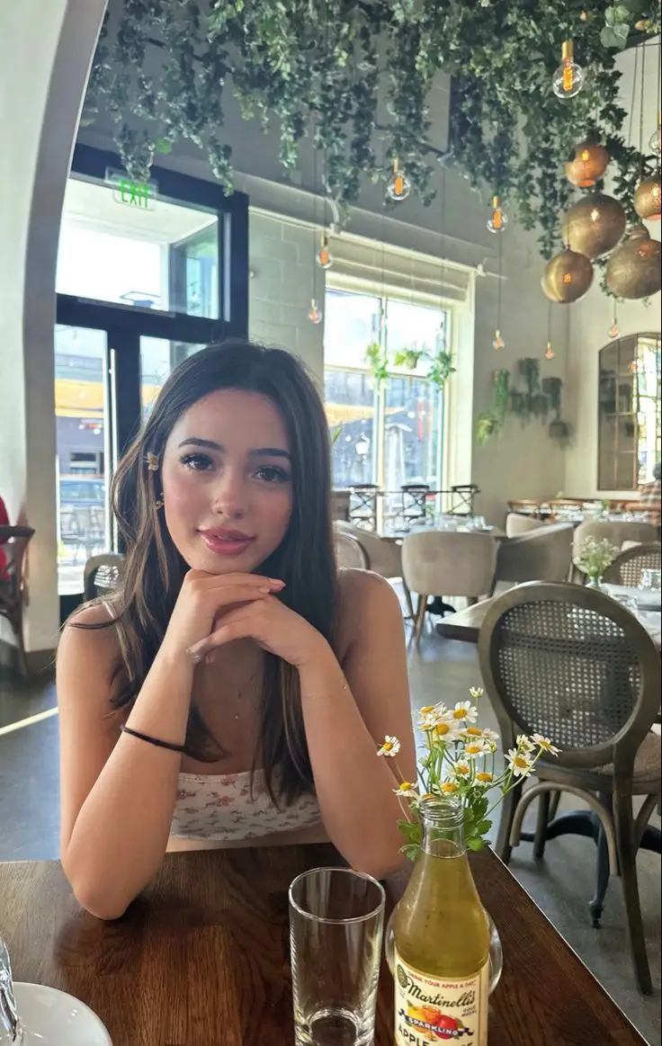 stylish-girls-images